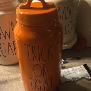 Listing for Linda Wagner only